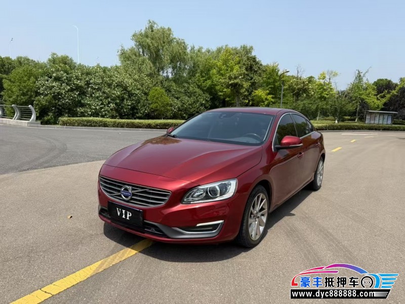 14年沃尔沃S60轿车抵押车出售