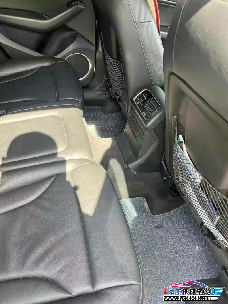 14年奥迪Q5轿车抵押车出售