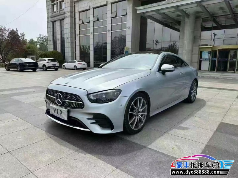 22年奔驰E轿车抵押车出售