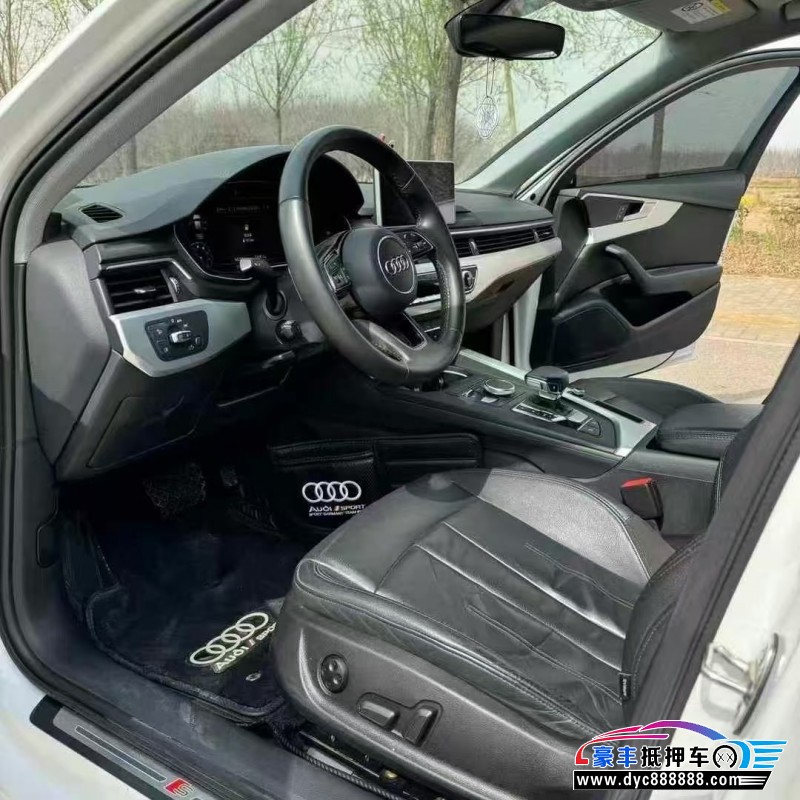 19年奥迪A4L轿车抵押车出售