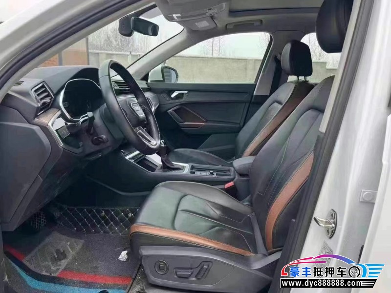 22年奥迪Q3轿车抵押车出售