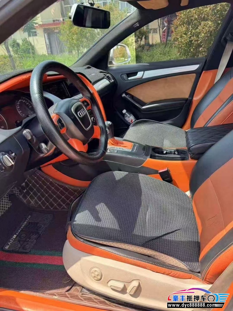 12年奥迪A4轿车抵押车出售