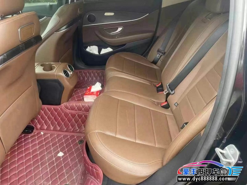 18年奔驰E轿车抵押车出售