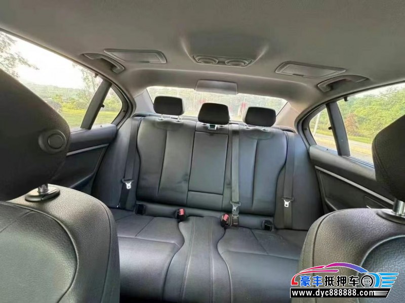 18年宝马3系轿车抵押车出售