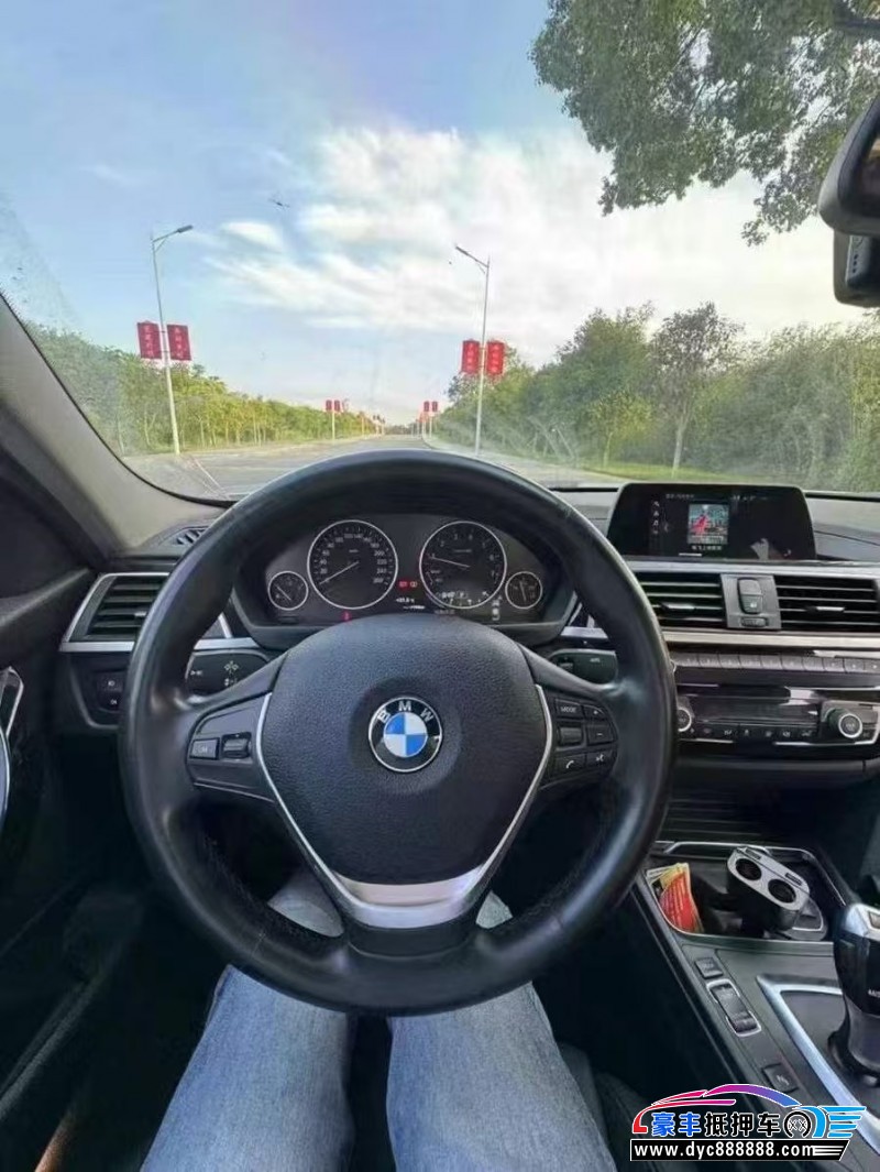 18年宝马3系轿车抵押车出售