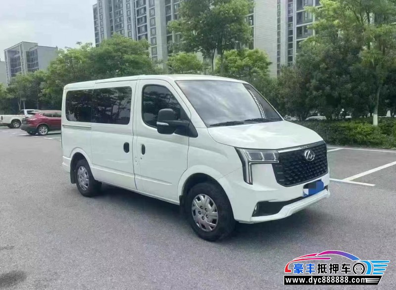 24年上汽大通V80轿车抵押车出售