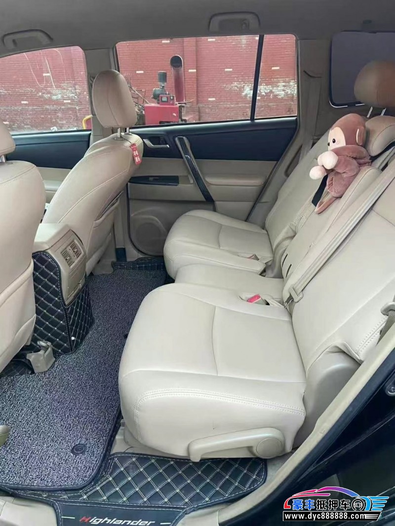 14年丰田汉兰达轿车抵押车出售