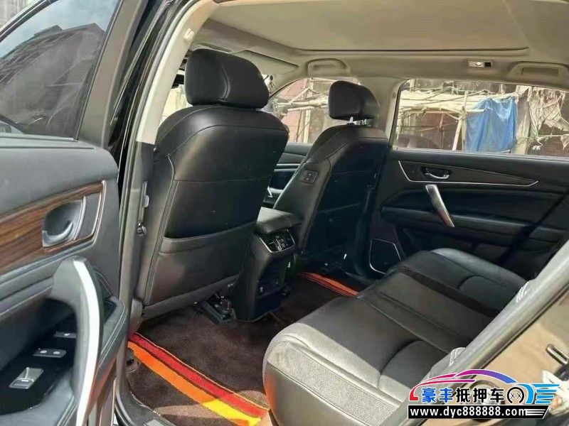 19年本田冠道轿车抵押车出售