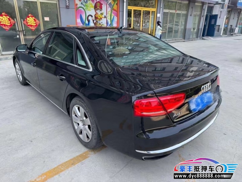 13年奥迪A8轿车抵押车出售
