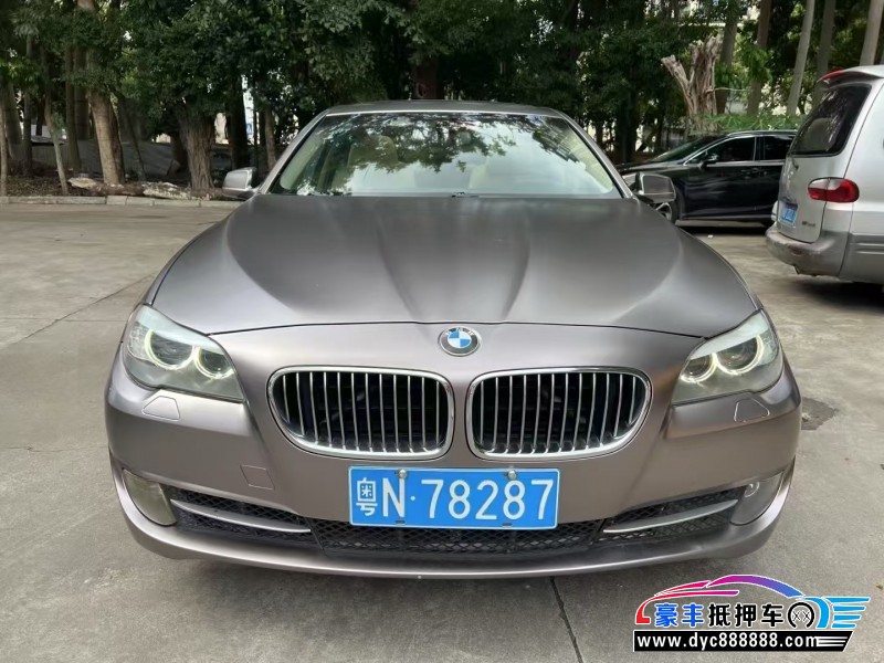 13年宝马5系轿车抵押车出售