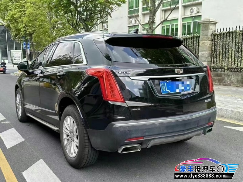 17年凯迪拉克XT5轿车抵押车出售