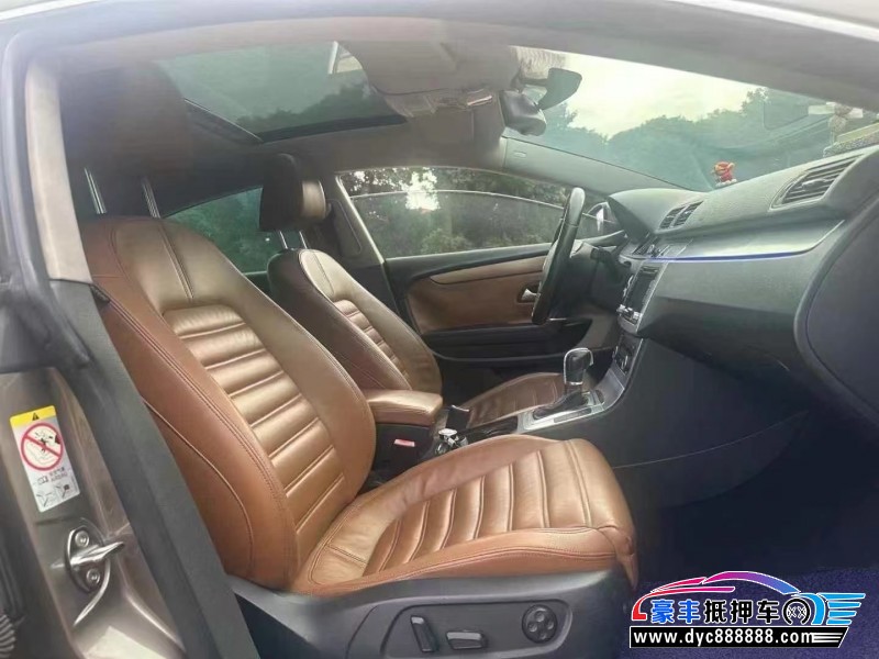 11年大众CC轿车抵押车出售