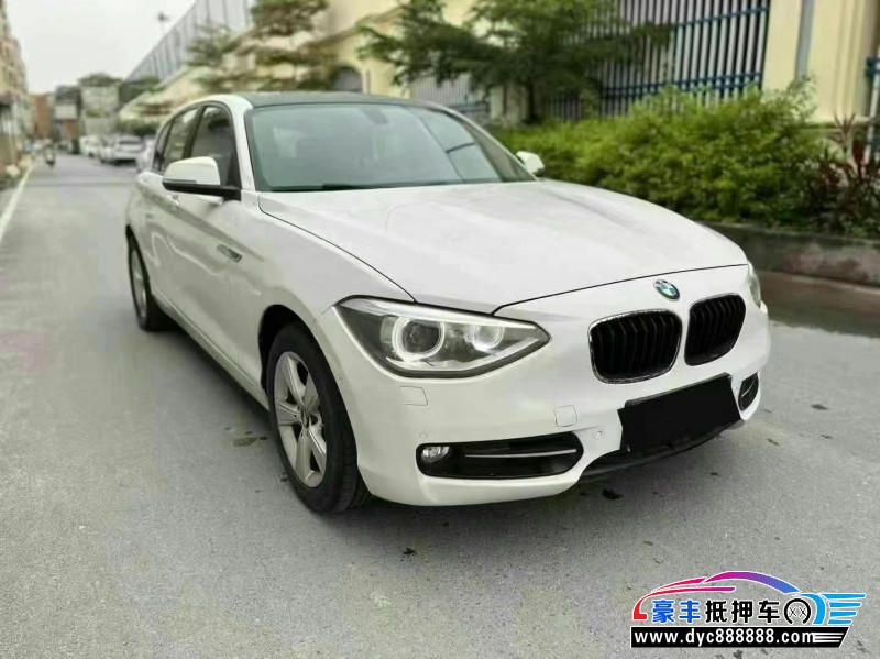 15年宝马1系轿车抵押车出售