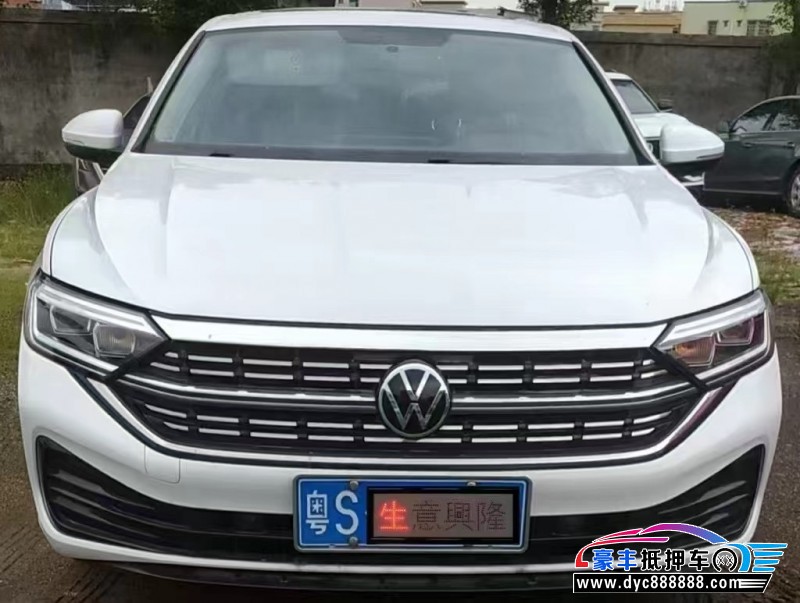 23年大众速腾轿车抵押车出售