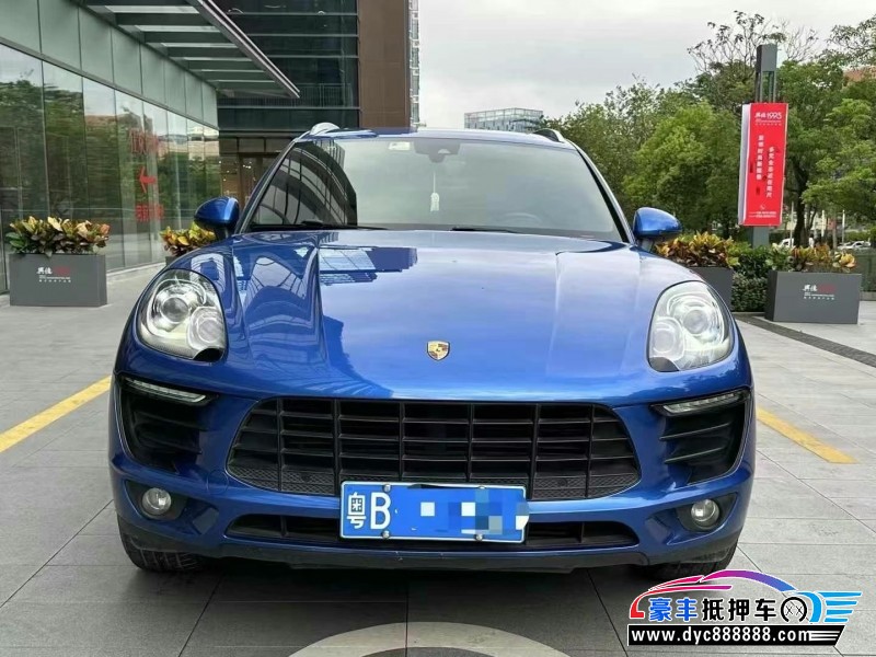 17年保时捷Macan迈凯轿车