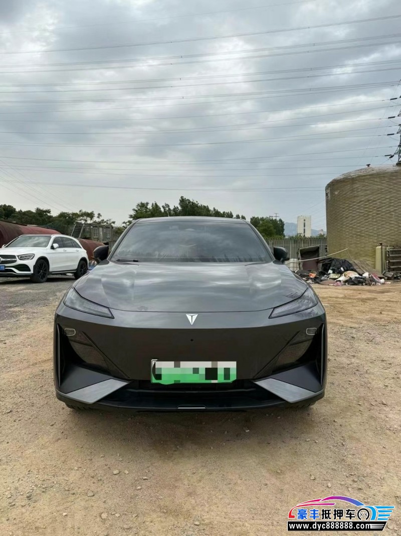 抵押车出售23年长安深蓝S7轿车