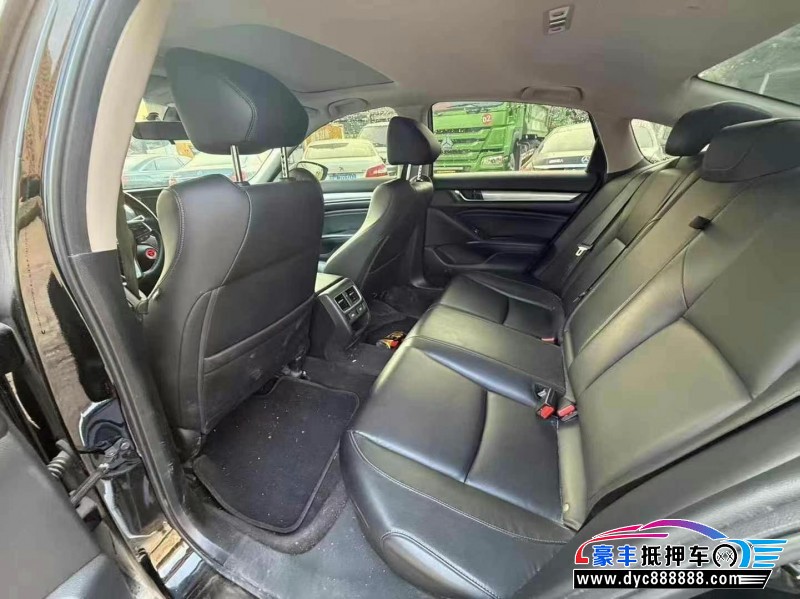 22年本田雅阁轿车抵押车出售