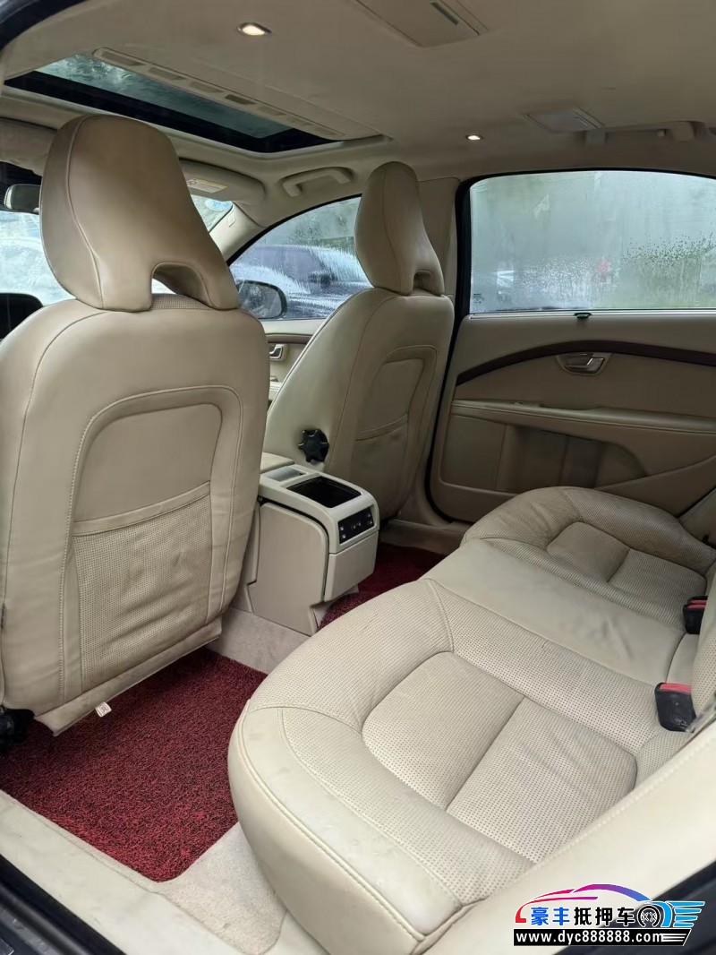 15年沃尔沃S80L轿车抵押车出售