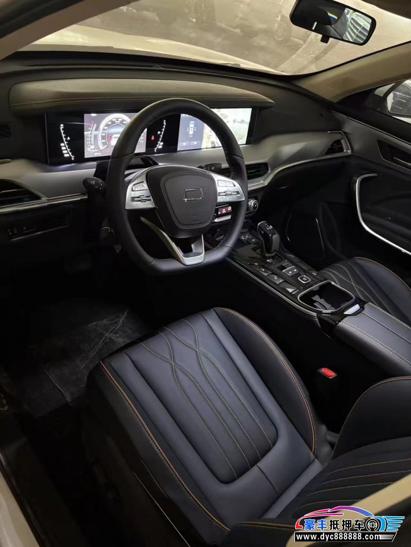 24年奔腾T77轿车抵押车出售