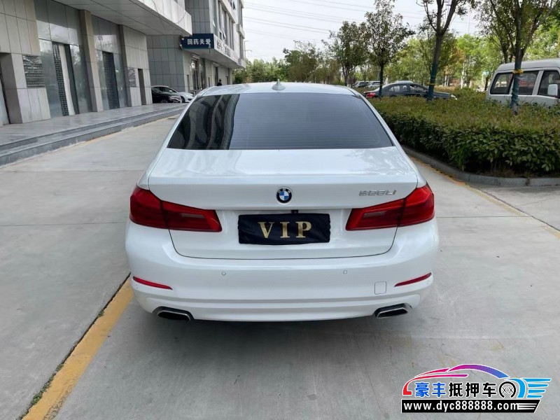 18年宝马5系轿车抵押车出售