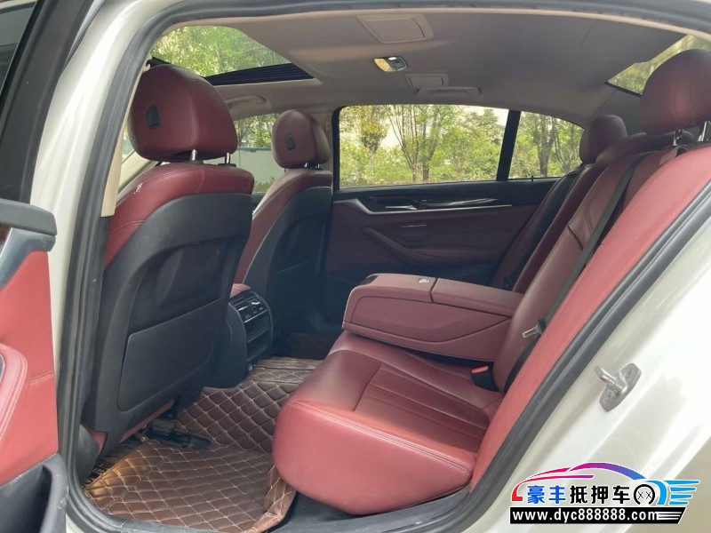 18年宝马5系轿车抵押车出售