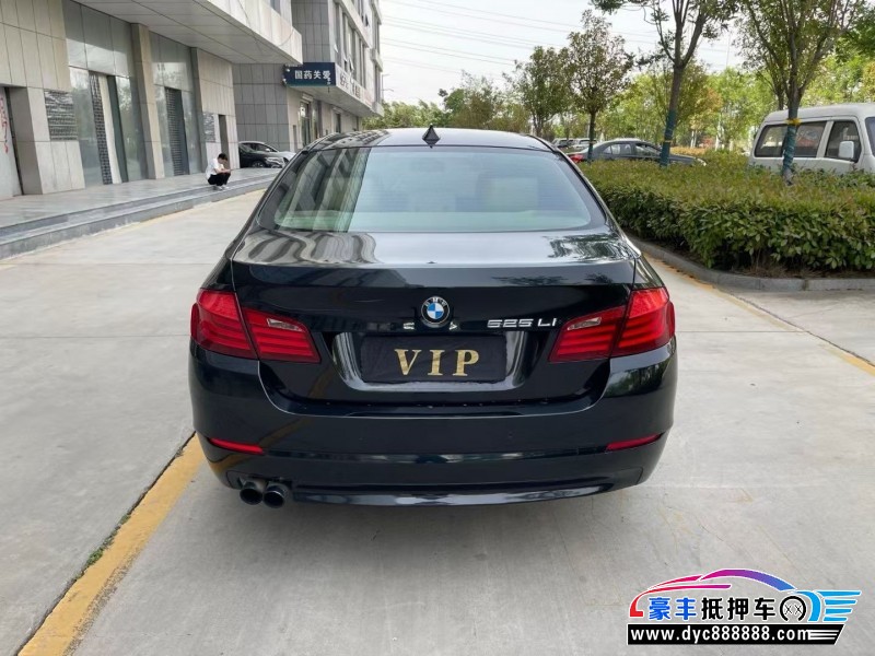 13年宝马5系轿车抵押车出售