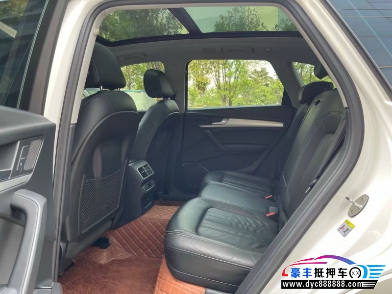 20年奥迪Q5轿车抵押车出售