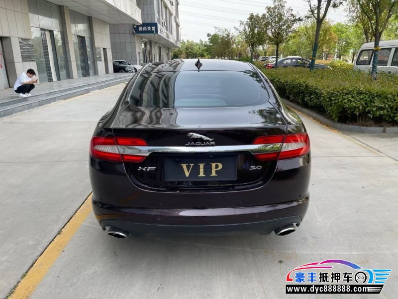 15年捷豹XF轿车抵押车出售