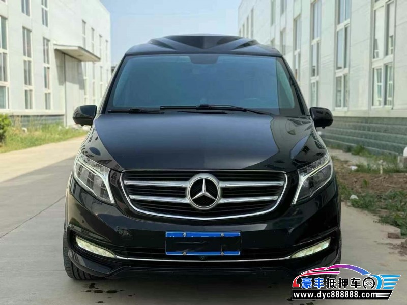 20年奔驰威霆轿车