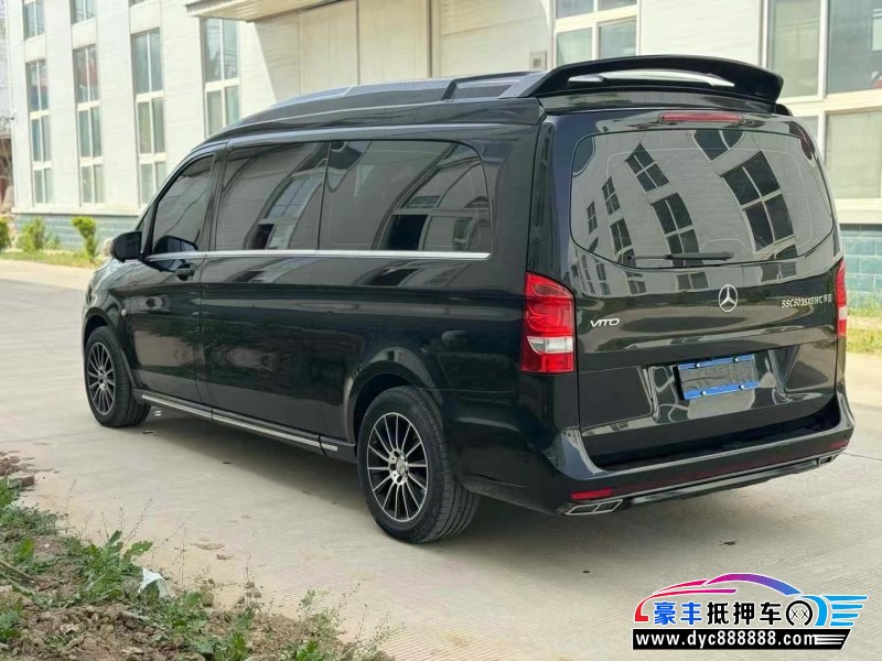 20年奔驰威霆轿车抵押车出售