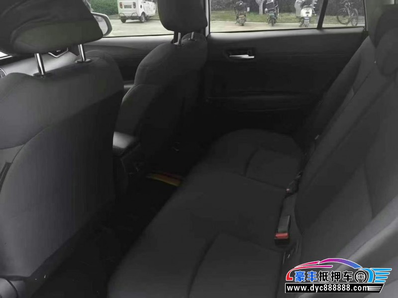 23年丰田锐放轿车抵押车出售