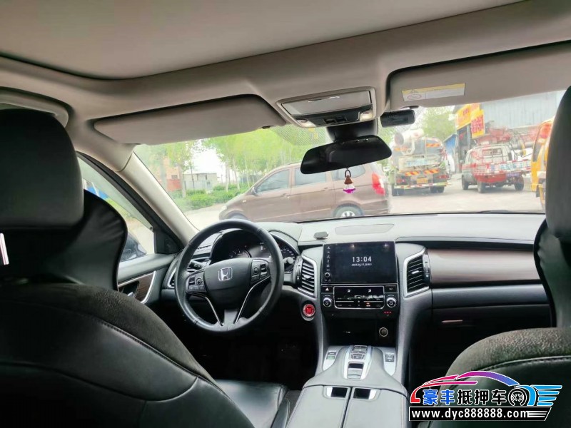 18年福特探险者轿车抵押车出售