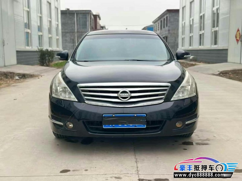 抵押车出售09年日产天籁轿车