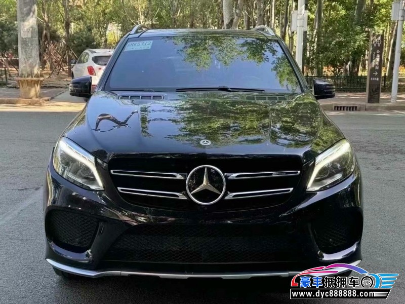 18年奔驰GLE轿车抵押车出售