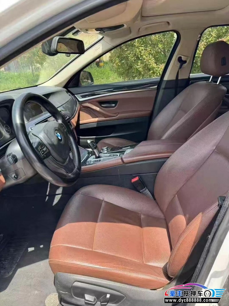 17年宝马5系轿车抵押车出售