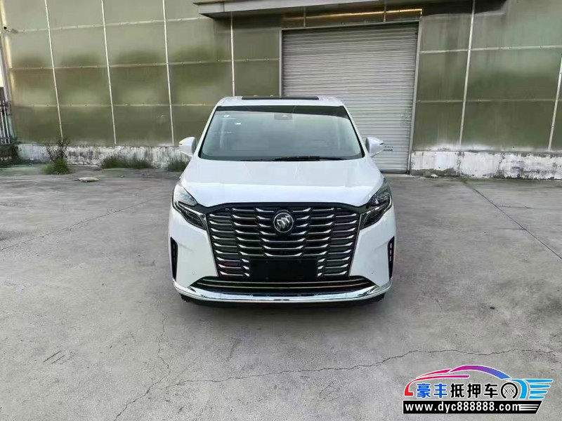 24年别克GL8轿车