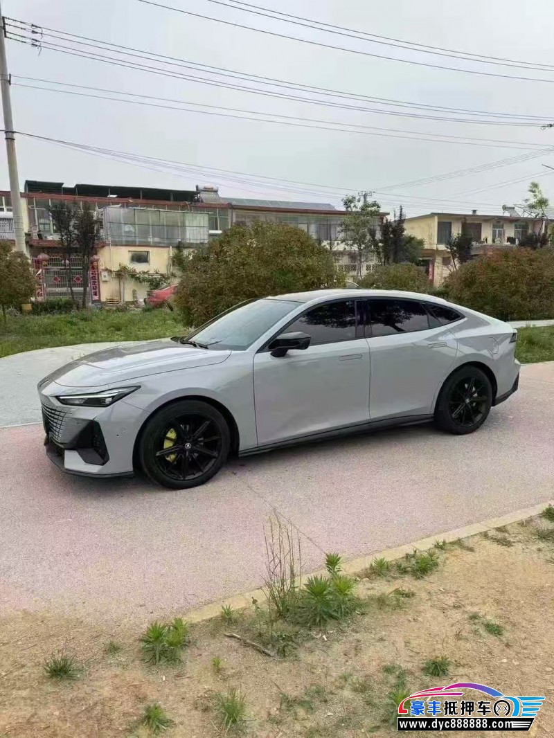 22年长安长安UNI轿车抵押车出售