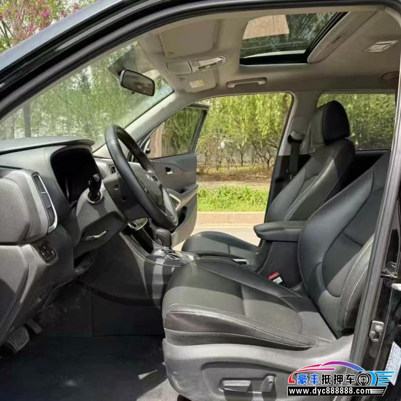 19年现代ix35轿车抵押车出售