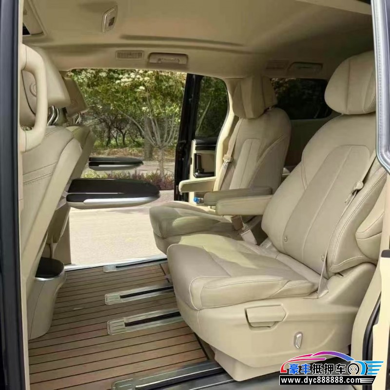 23年别克GL8轿车抵押车出售