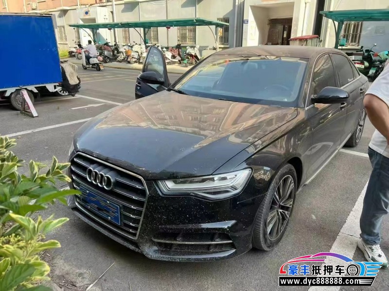 抵押车出售15年奥迪A6L轿车