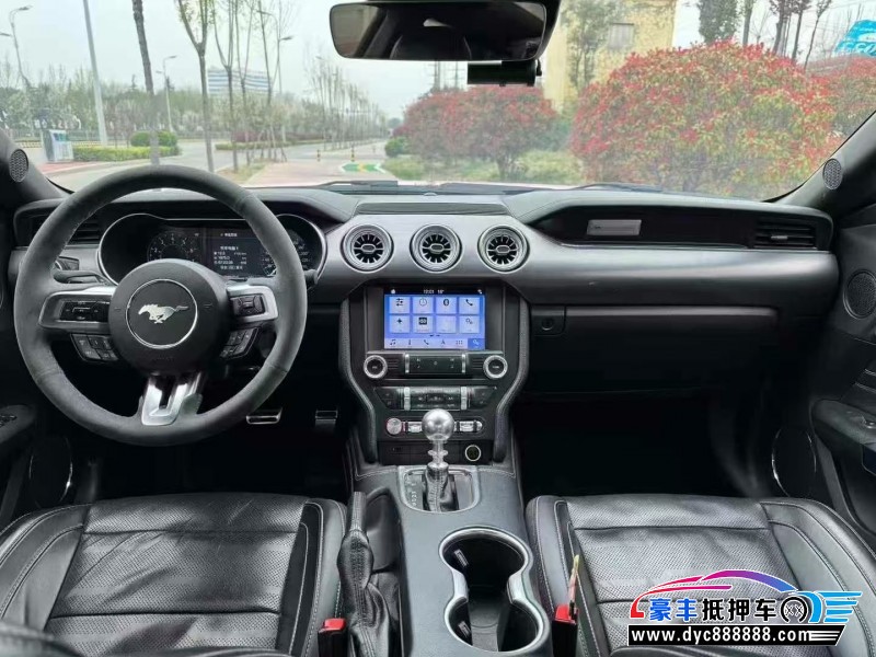 20年福特玛斯丹轿车抵押车出售