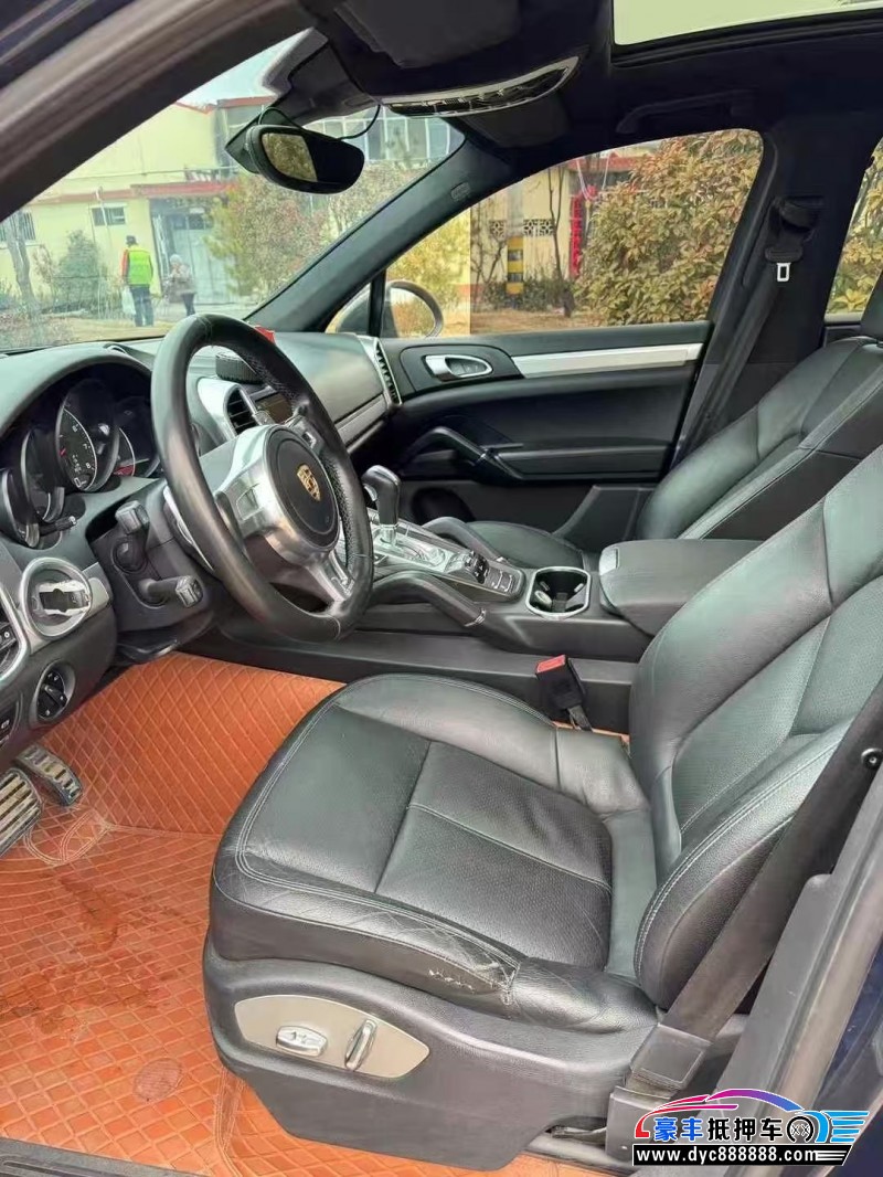 13年保时捷卡宴轿车抵押车出售