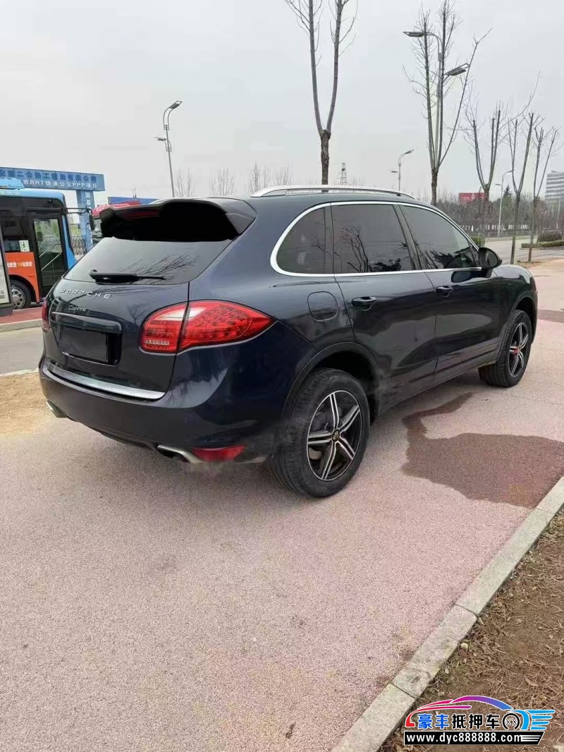 13年保时捷卡宴轿车抵押车出售