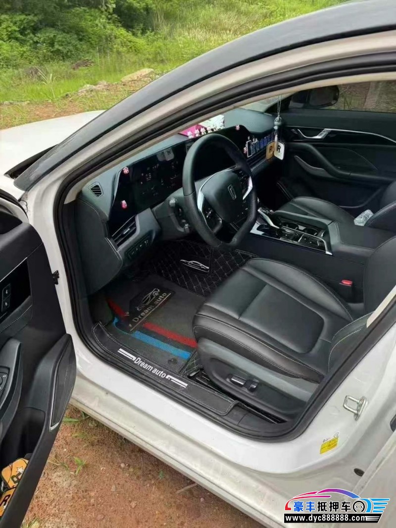 23年奔腾B70轿车抵押车出售