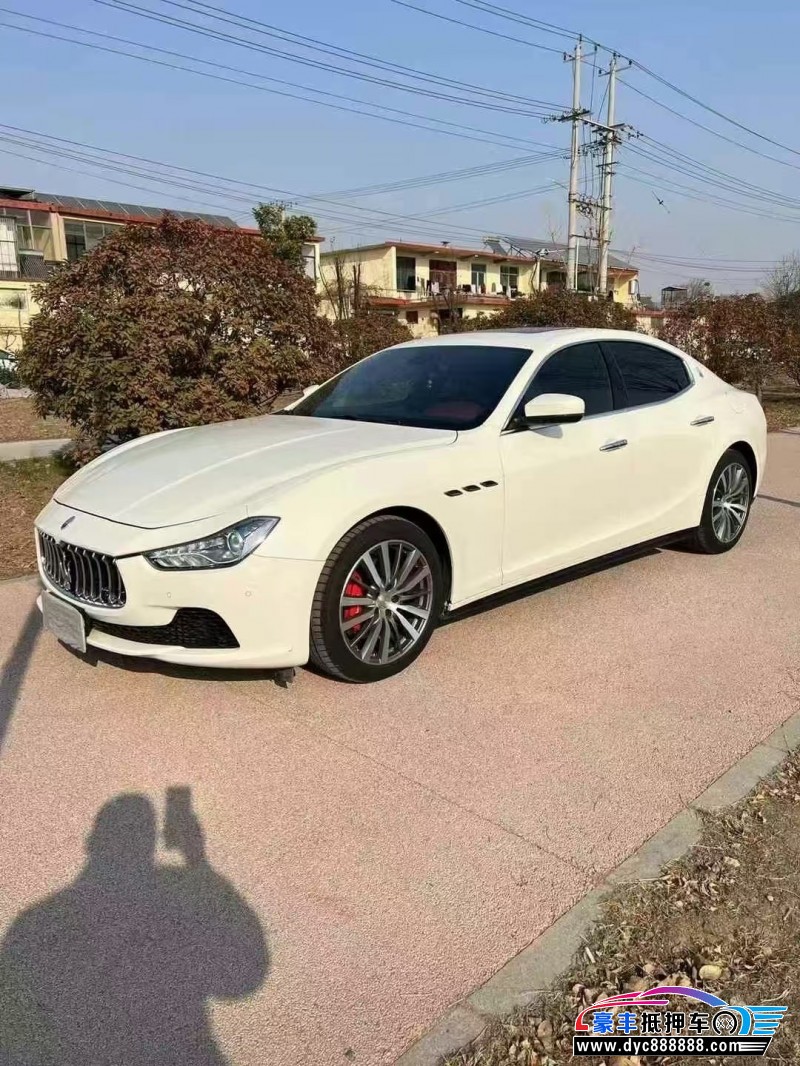 17年玛莎拉蒂Ghibli轿车抵押车出售