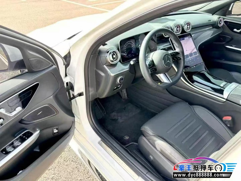 23年奔驰C轿车抵押车出售