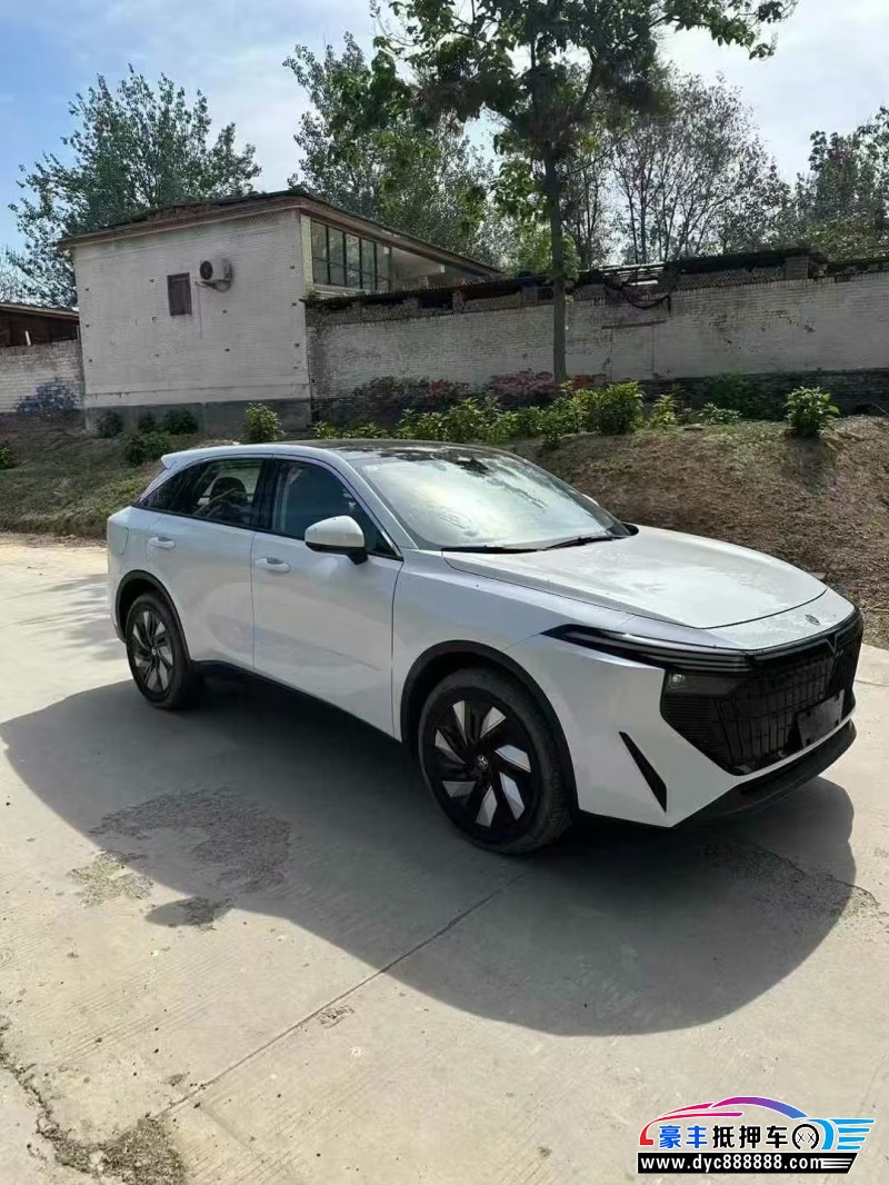 25年启辰大V轿车抵押车出售