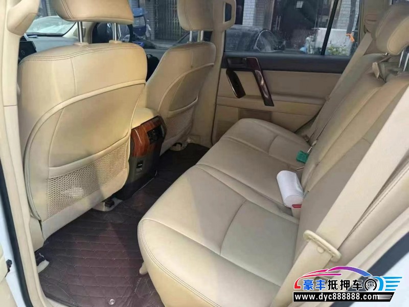 16年丰田普拉多（霸道）轿车抵押车出售