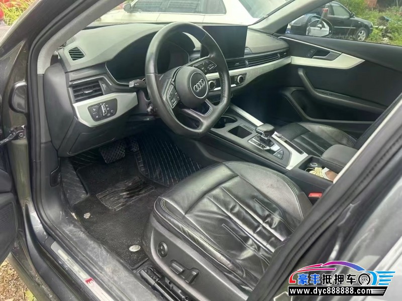 21年奥迪A4轿车抵押车出售