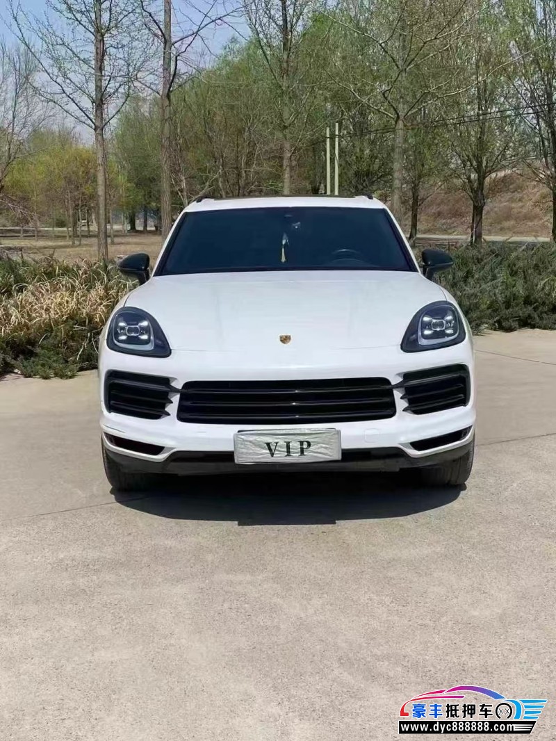 抵押车出售20年保时捷卡宴轿车